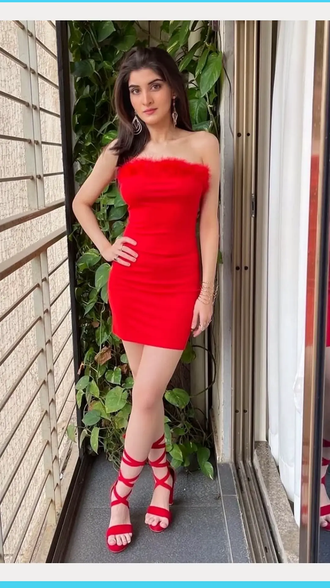İzmir escort makalesi için kütüphane görseli 3, esc kutuphane